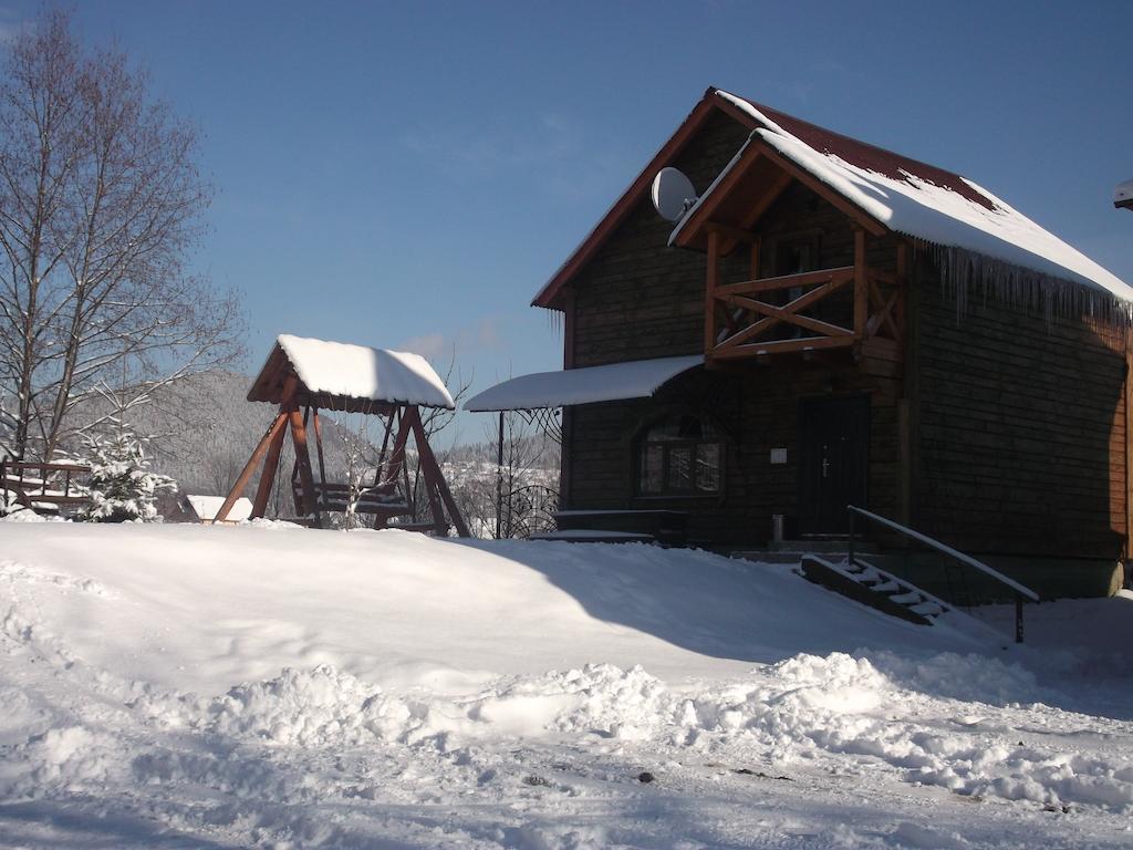Bozhena Mykulychyn Exterior foto